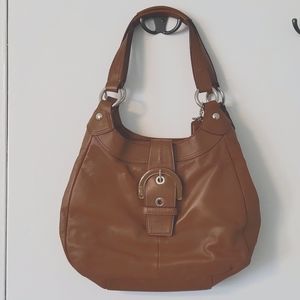 Coach leather shoulder bag